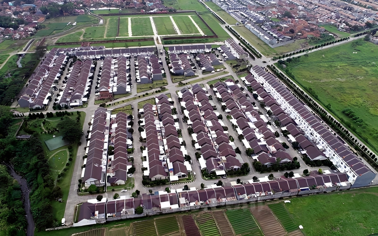 Hunian subsidi Balikpapan hadir melalui program FLPP dan Gratispol, solusi rumah layak dengan cicilan murah serta biaya administrasi gratis, Cess!