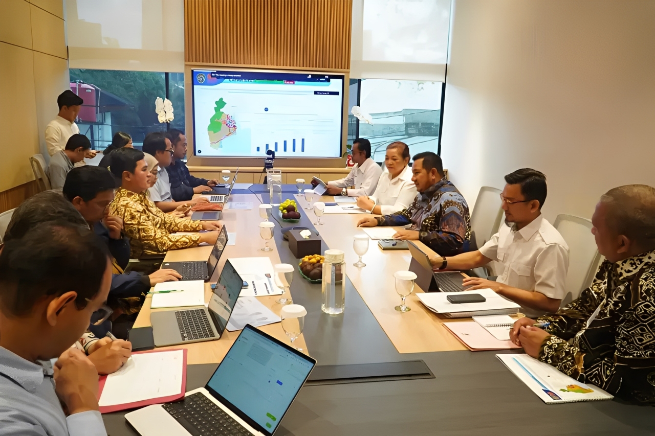 Foto Bupati PPU bersama Wamenkes di Jakarta, simbol dukungan Rp46 miliar untuk penguatan layanan kesehatan PPU dan fasilitas RSUD RAPB.