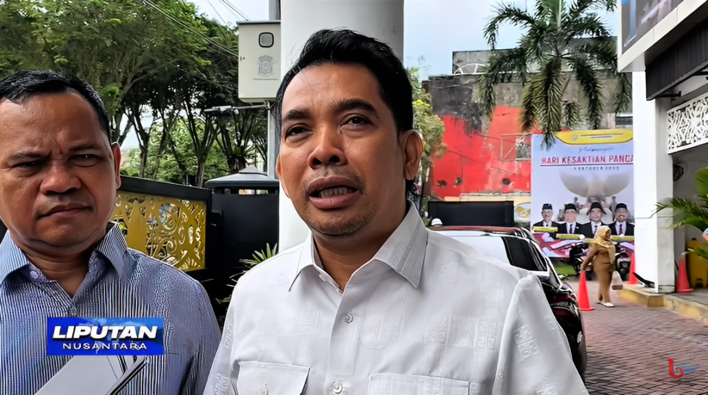 Ketua DPRD Balikpapan, Alwi Al Qodri, diwawancarai terkait dampak pemangkasan Dana Bagi Hasil untuk Kota Balikpapan.