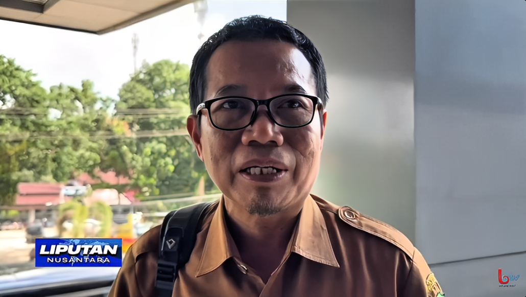 Kepala Dinas Sosial Kaltim Andi Muhammad Ishak menjelaskan tujuan program Sekolah Rakyat di Samarinda, Sabtu (4 Oktober 2025).