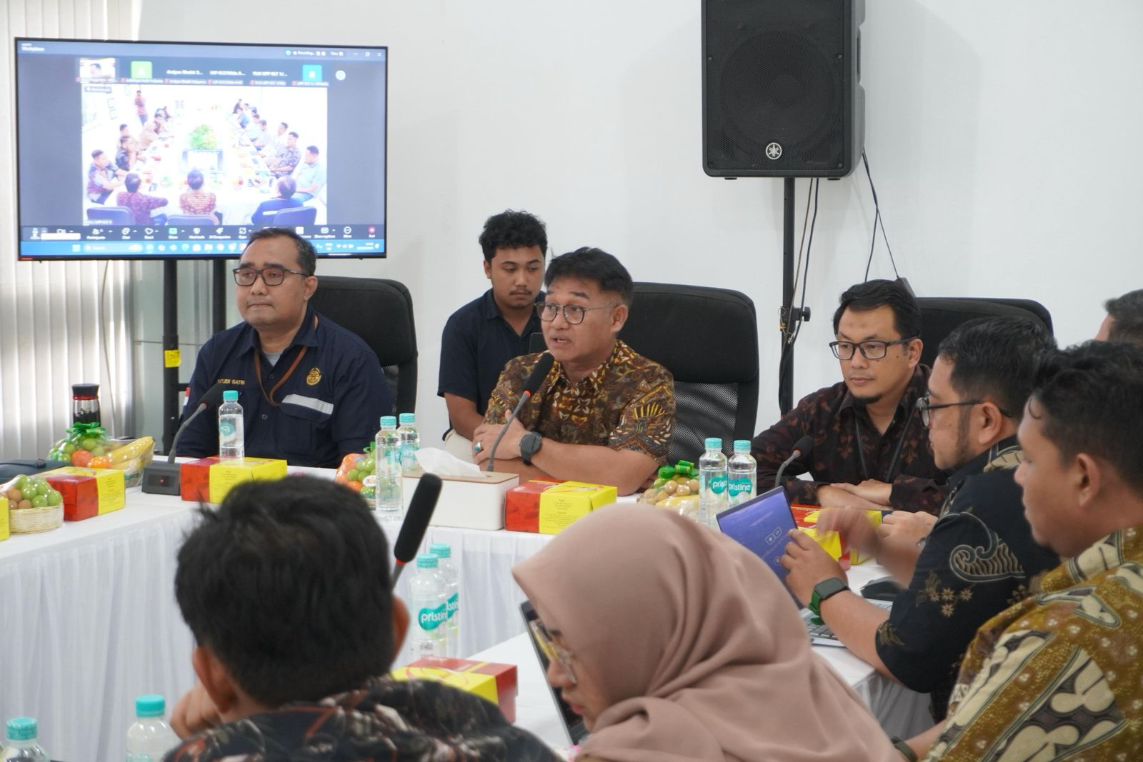 Kegiatan sosialisasi Permen ESDM 13/2025 dan simulasi aplikasi TRABAS GATRIK di PLN UIP KLT Banjarbaru, wujud sinergi digitalisasi ketenagalistrikan.