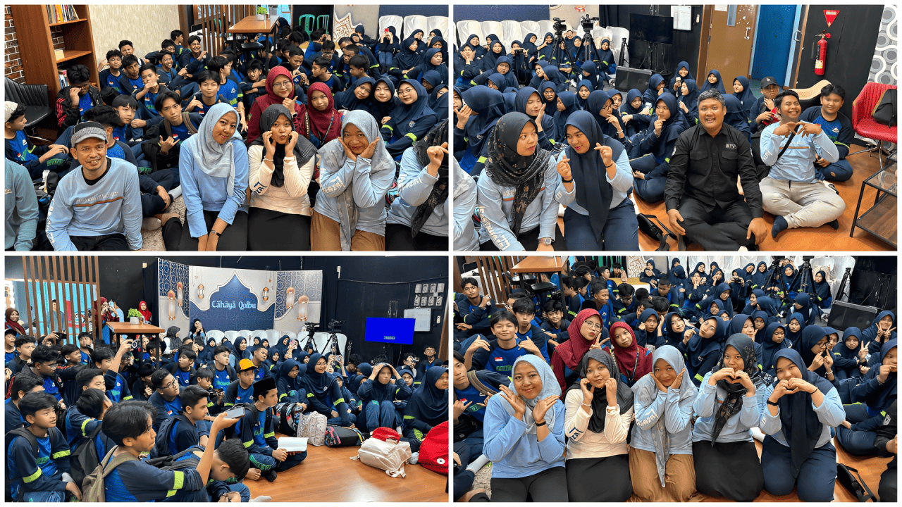 Siswa dan guru SMP Fastabiqul Khairat tampak antusias saat melakukan kunjungan edukatif di Balikpapan TV, Kamis (9 Oktober 2025).