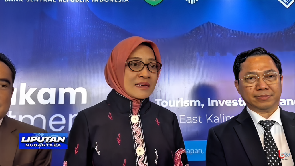 Sekretaris Provinsi Kalimantan Timur Sri Wahyuni menjelaskan kesiapan daerah menyambut investor usai Mahakam Investment Forum 2025 di Hotel Novotel Balikpapan, Kamis (9 Oktober 2025).