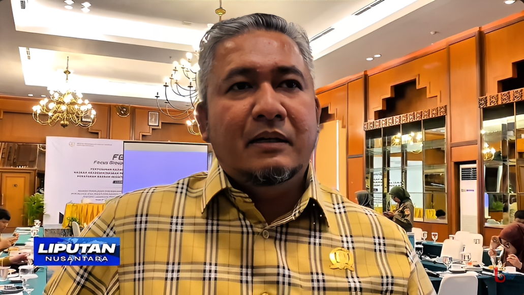 Ketua Bapemperda DPRD Balikpapan, Andi Arif Agung, memaparkan alasan revisi Perda lama yang dinilai tidak lagi memadai, Selasa (7 Oktober 2025).