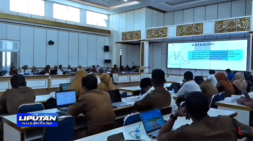 Suasana rapat Pemkab PPU terkait penerimaan CPNS, Selasa (14 Oktober 2025).