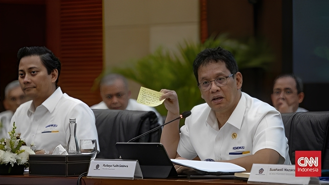 Menteri Keuangan Purbaya Yudhi Sadewa Purbaya Desak Pemda Gunakan Dana BPD