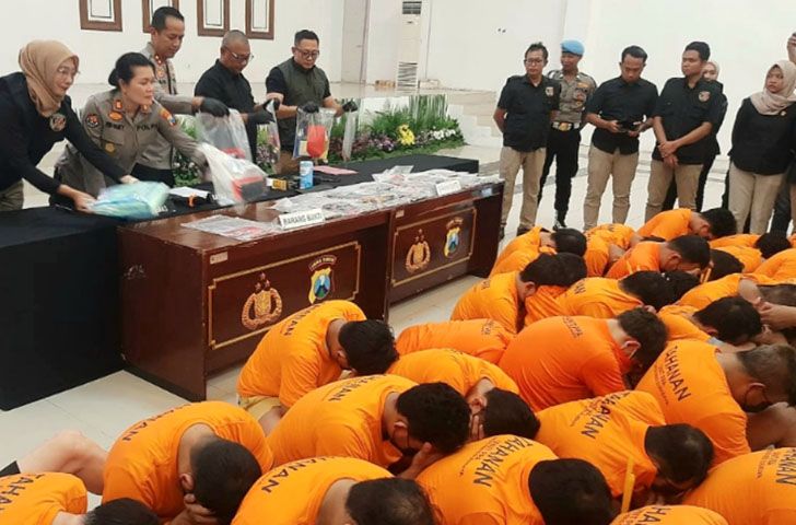 Pemerintah Surabaya Bergerak Cepat Tangani 29 Kasus HIV dari Pesta Sesama Jenis