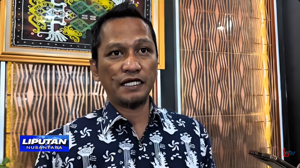 Direktur Utama Perseroda Bara Kaltim Sejahtera (BKS), Nidya Listyono, saat diwawancarai terkait pengembangan UMKM lokal di Kantor Gubernur Kaltim, Sabtu (1 November 2025).