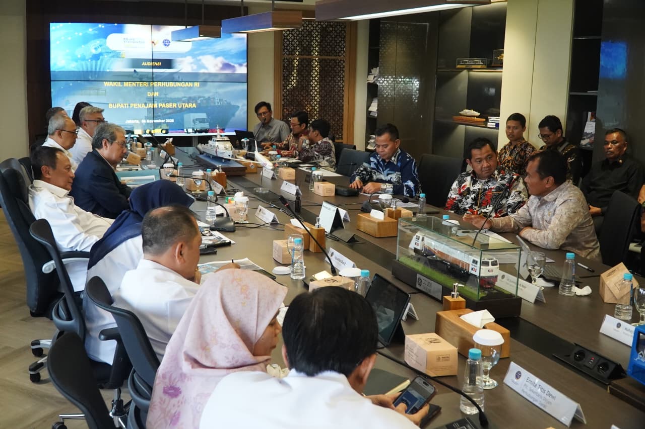Bupati PPU Mudyat Noor saat audiensi  di Kementerian &ndash; momentum nyata &ldquo;Mudyatnomics&rdquo;.  Jakarta, Selasa (4/11/2025