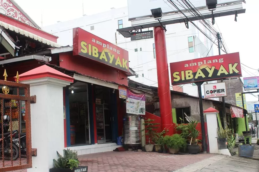 Toko oleh oleh Amplang Sibayak Balikpapan