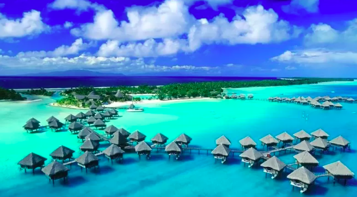 Keindahan Pulau Maratua