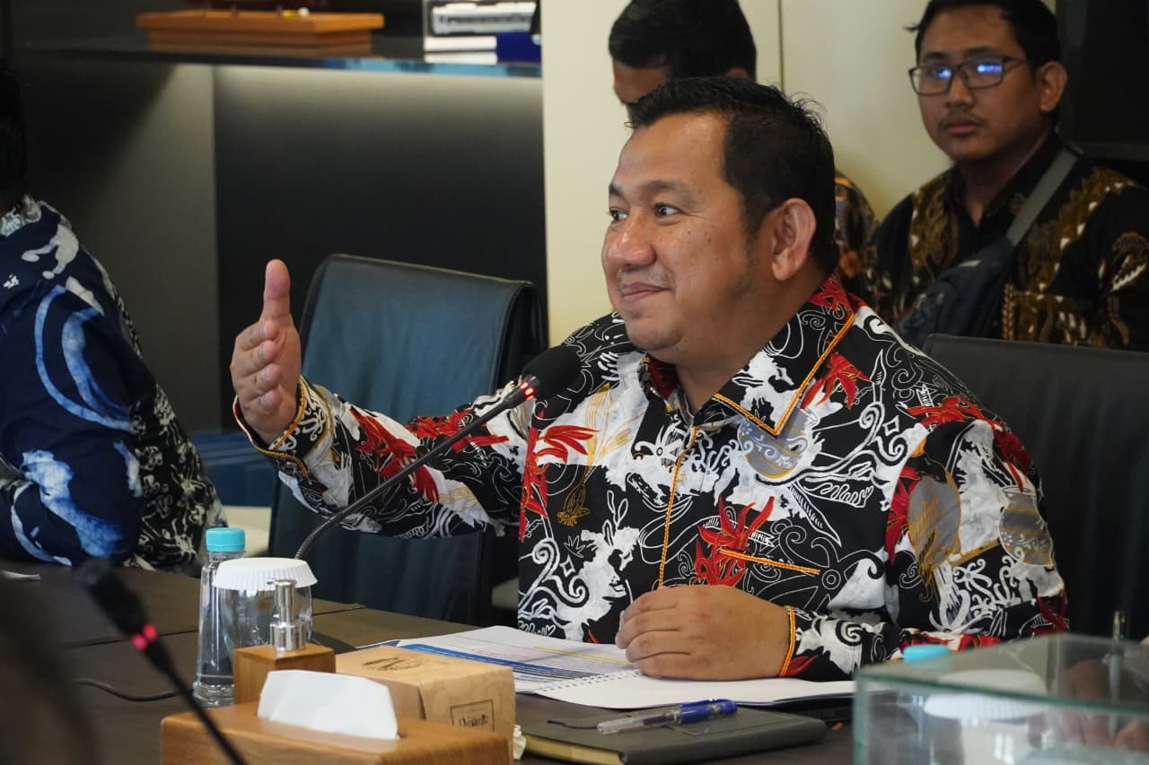 Bupati PPU Mudyat Noor saat audiensi   membahas kebijakan fiskal daerah penyangga IKN &mdash; momentum kolaborasi pembangunan PPU.