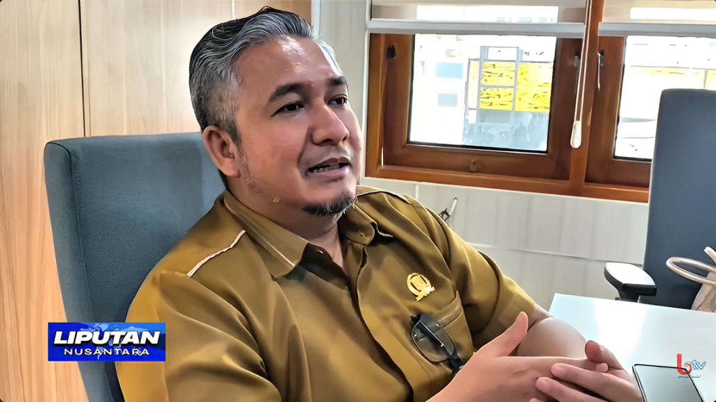 Ketua Bapemperda DPRD Balikpapan, Andi Arif Agung, saat diwawancarai terkait tujuan RDP Bapemperda di Gedung DPRD Balikpapan, Selasa (11 November 2025).