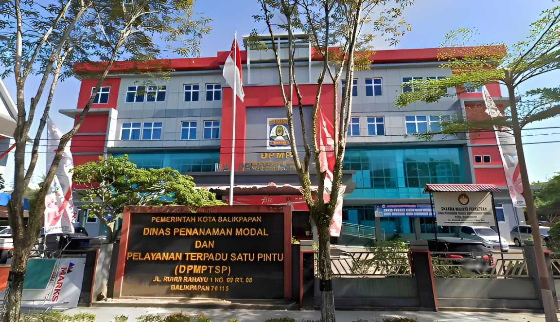 Kantor Dinas Penanaman Modal dan Pelayanan Terpadu Satu Pintu ((DPMPTSP) Kota Balikpapan, Senin (3 November 2025).