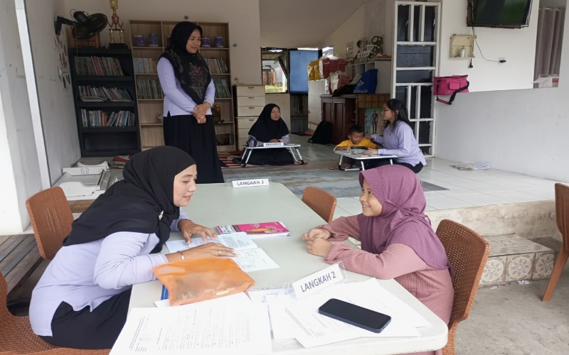 Kader posyandu Balikpapan menjalani pelatihan ILP dengan praktik layanan lengkap