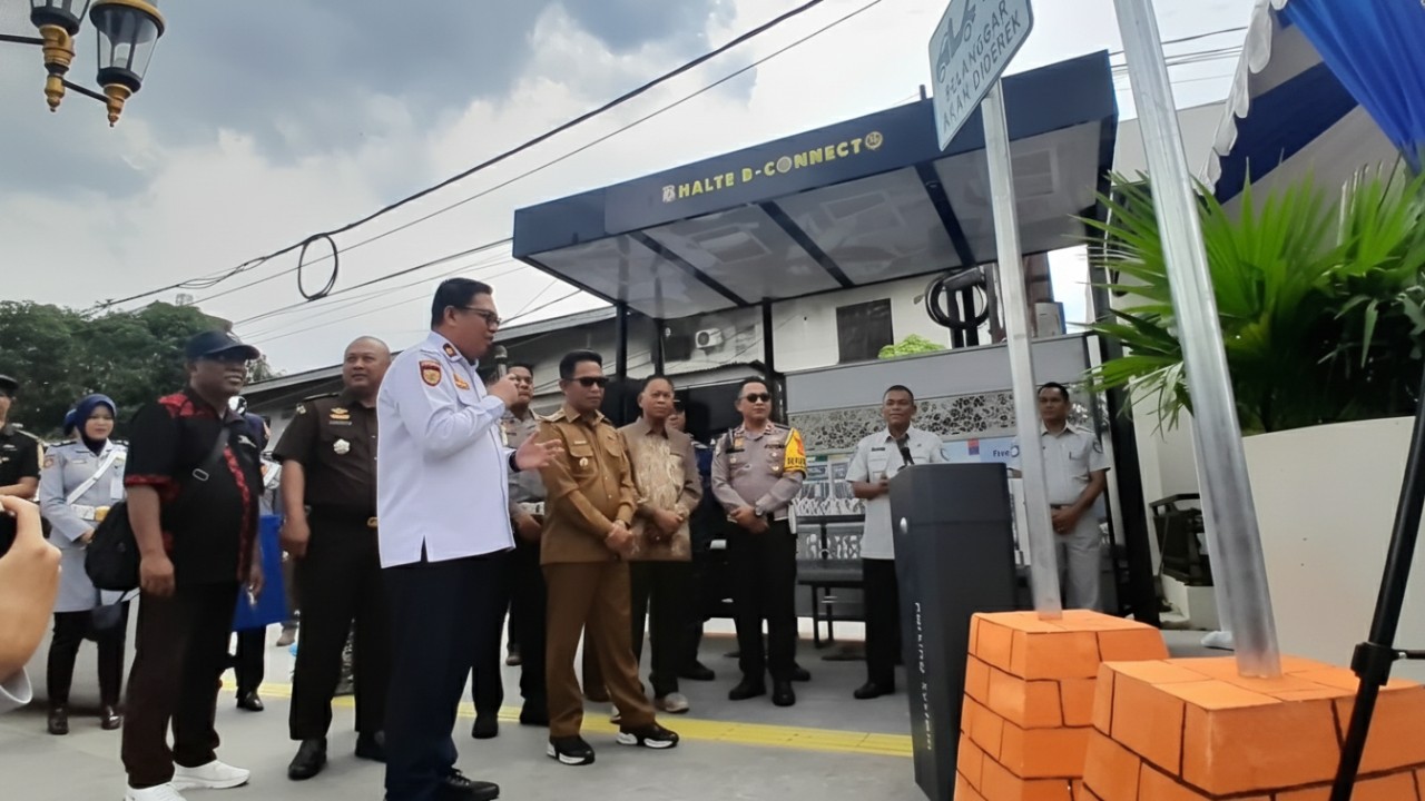 Paparan halte B-Connect serta penetapan Jalan MT Haryono, Kawasan  dengan rambu KTL terbaru