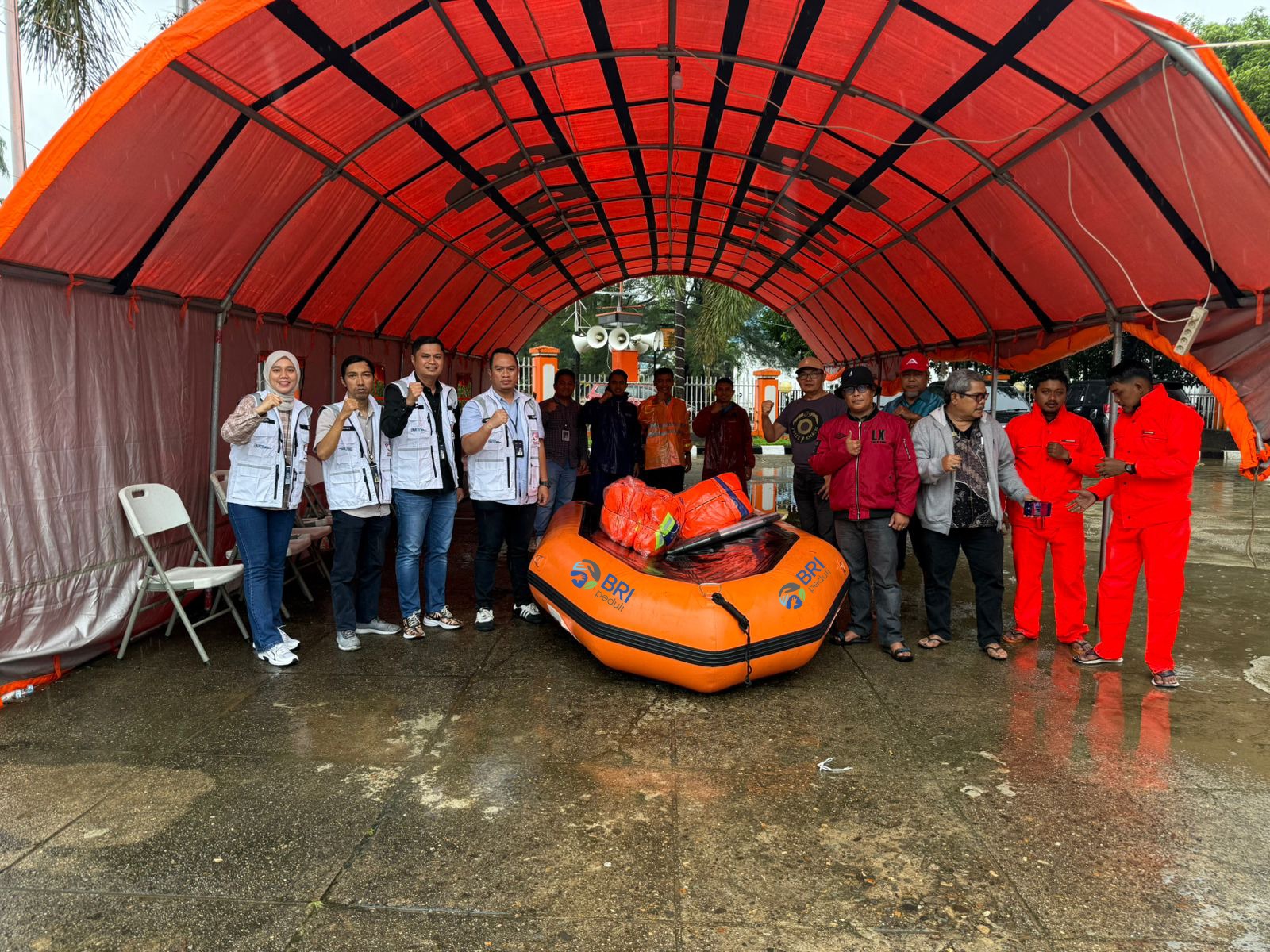 Banjir Sumatera 2025: BRI Peduli Gerak Cepat Salurkan Bantuan