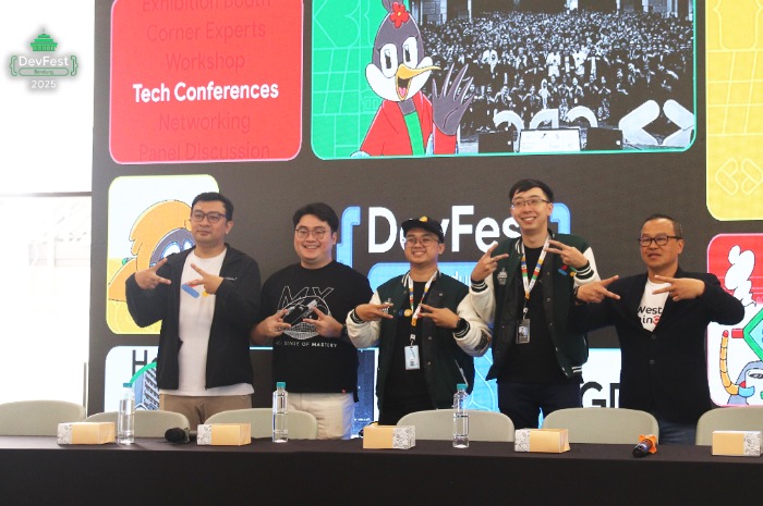 Google Developers Groups (GDG) Bandung menggelar acara DevFest Bandung 2025, tema AI dan cloud.