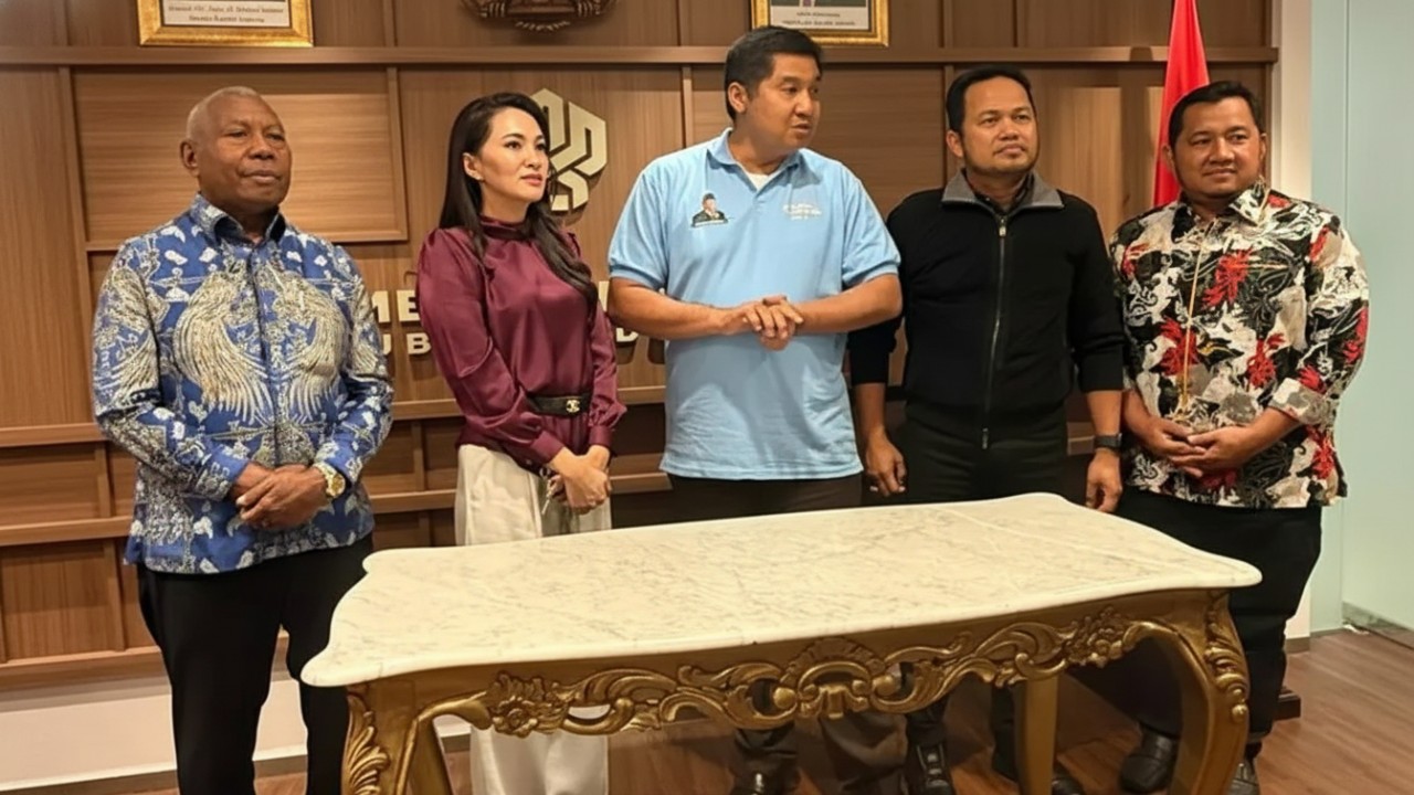 Bupati PPU menghadiri pertemuan perumahan nasional bersama Menteri PKP di Jakarta