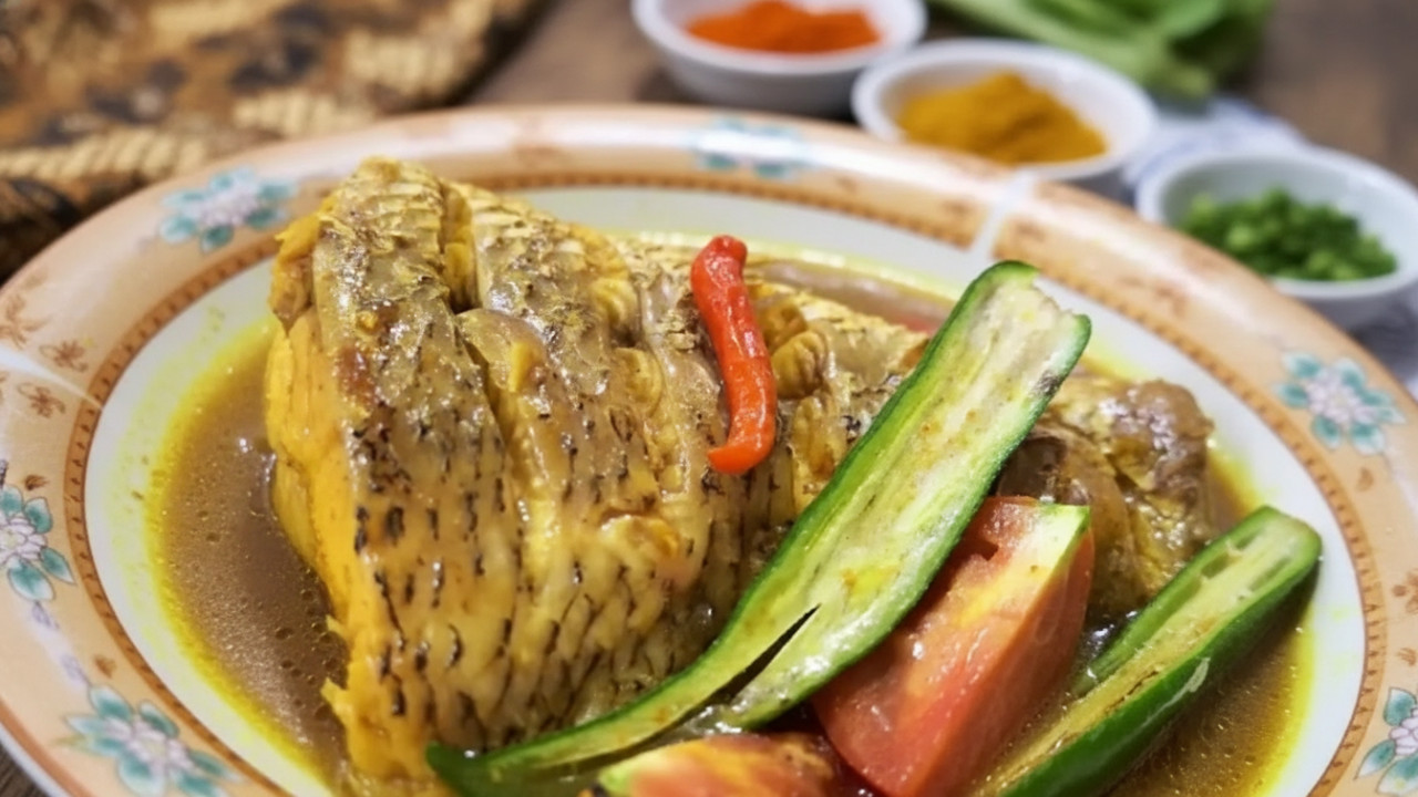 Ikan bakar segar Penajam Paser Utara dengan suasana lokal hangat, visual menggugah selera