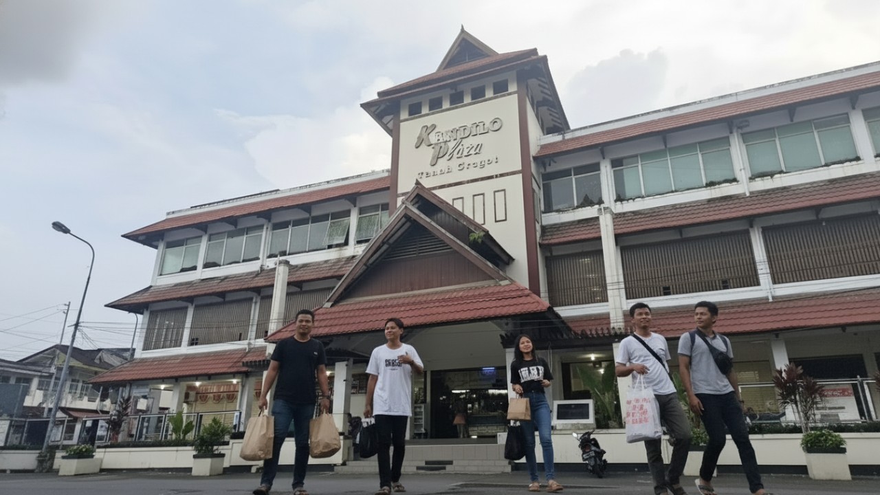 Dinamika penataan aset dan peluang baru bagi UMKM untuk mengisi Kios Kandilo Plaza