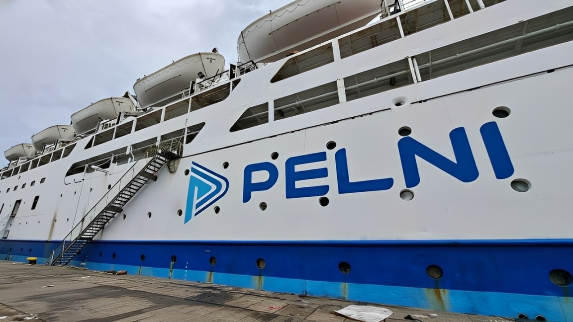Kapal penumpang milik PT PELNI saat bersandar di Pelabuhan Semayang, Balikpapan.