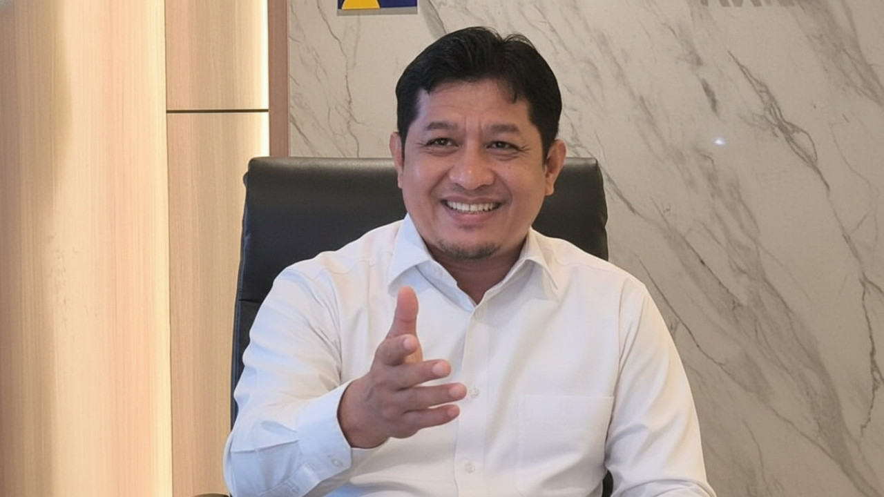Gerbang Tol Manggar dengan jalur tol Balikpapan&ndash;IKN yang dibuka fungsional gratis saat Nataru, siap mendukung arus kendaraan.