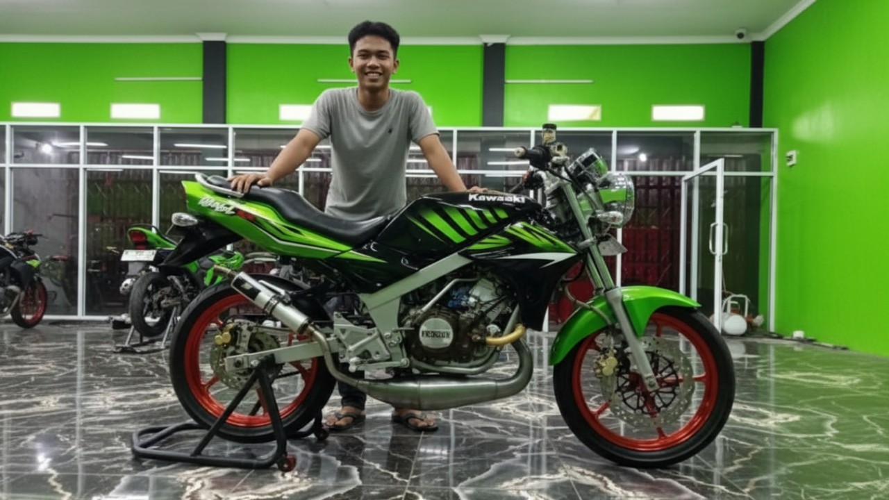 Ninja SS dengan tampilan modifikasi bersih dan sporty di area perkotaan.