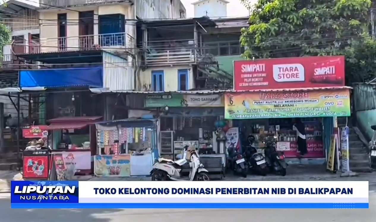 Deretan toko kelontong sebagai penggerak ekonomi lokal