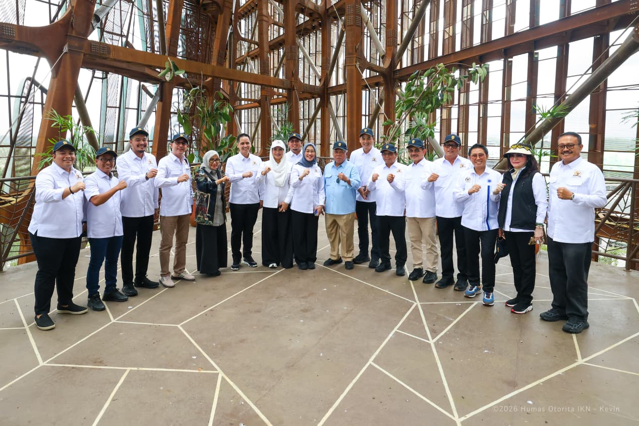 Rombongan DPR RI tiba di kawasan IKN untuk meninjau progres pembangunan.