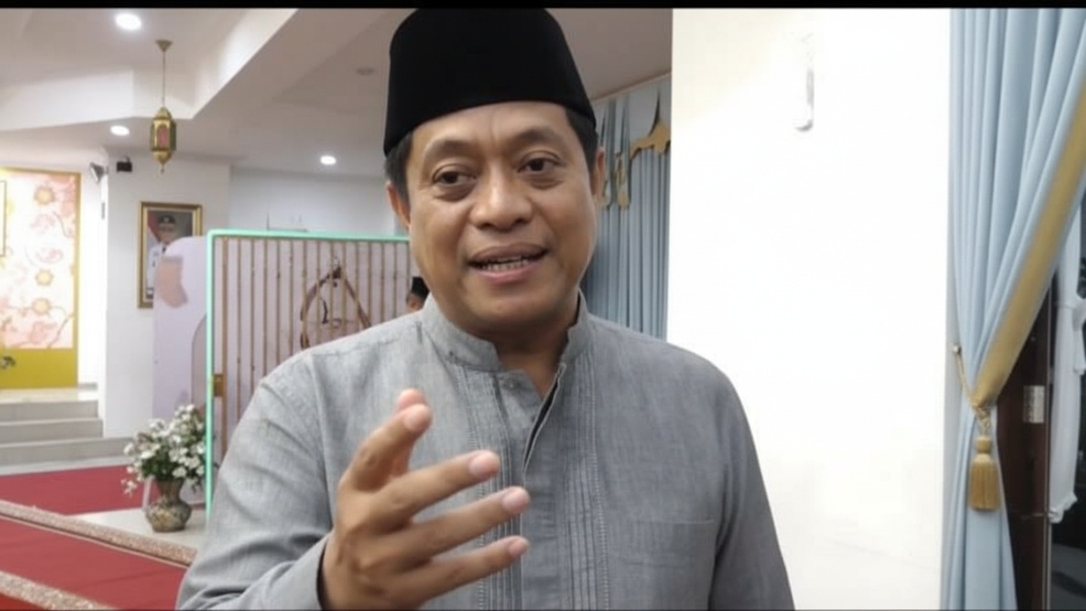 Kepala Dinas Pendidikan dan Kebudayaan Kota Balikpapan, Irfan Taufik. Dinas Pendidikan Balikpapan Pastikan Program Papan Pintar Selesai, Sekolah Diminta Optimalkan Penggunaan