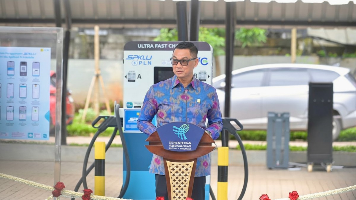 Direktur Utama PLN, Darmawan Prasodjo mengapresiasi kolaborasi PLN dan Kementerian Perdagangan RI dalam penyediaan SPKLU untuk mendukung transisi energi di Indonesia.