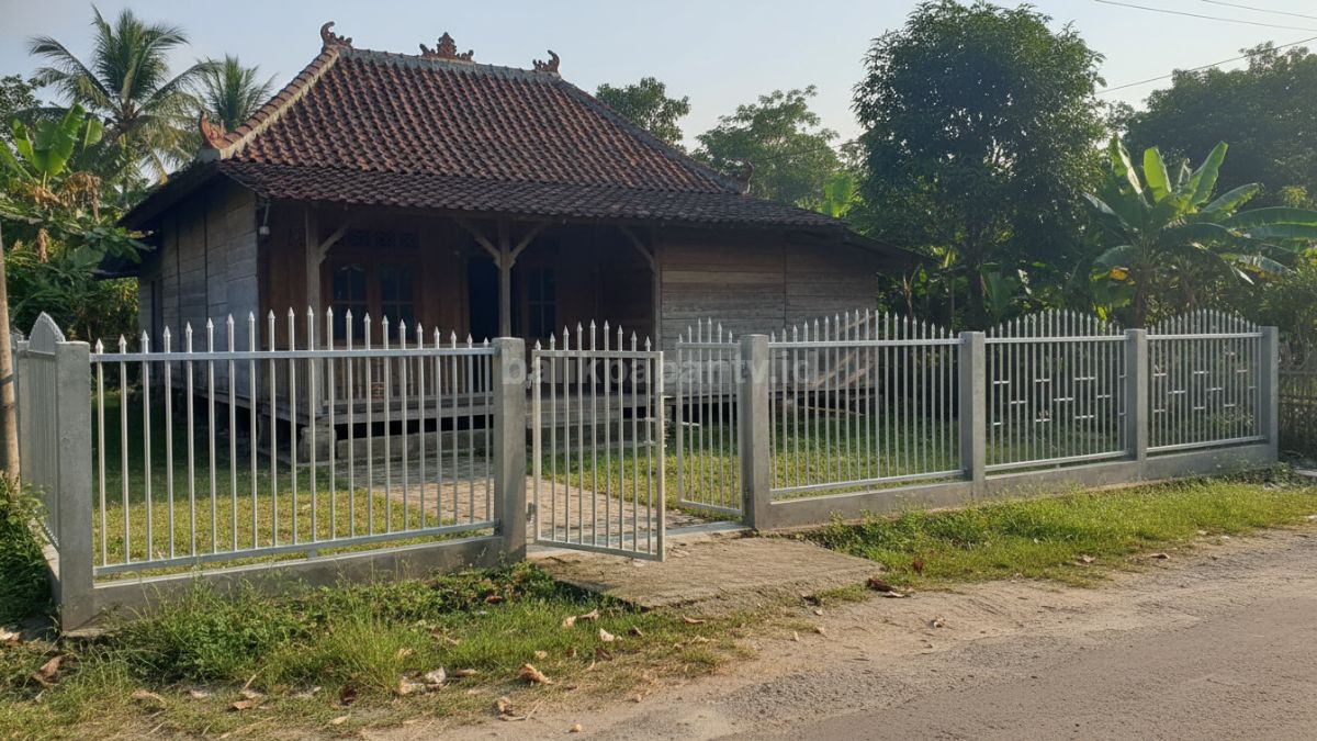 Variasi model pagar BRC untuk rumah sederhana