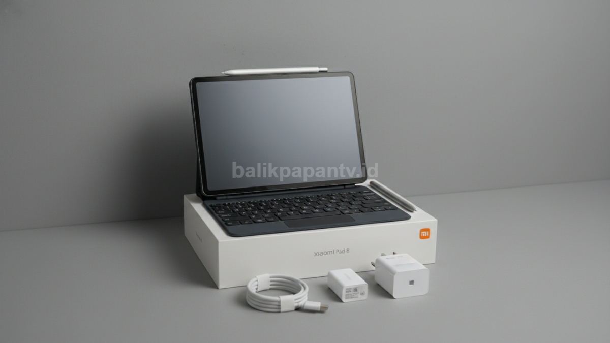 Paket penjualan Xiaomi Pad 8 lengkap dengan keyboard bawaan