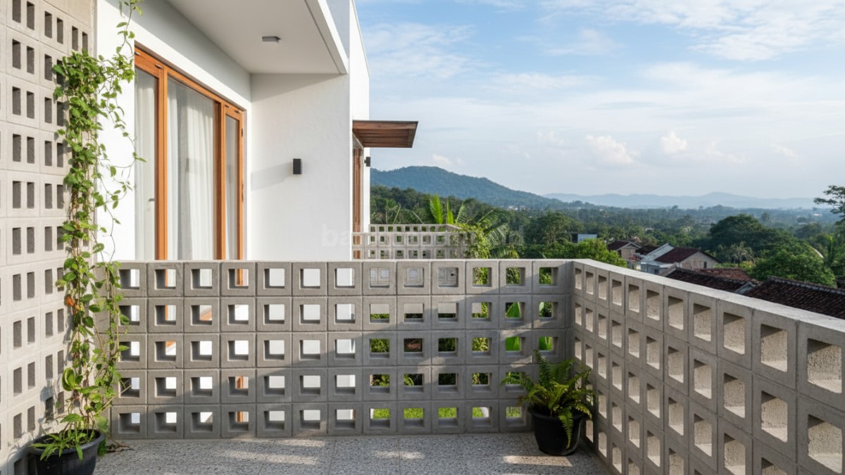 Balkon roster minimalis kotak