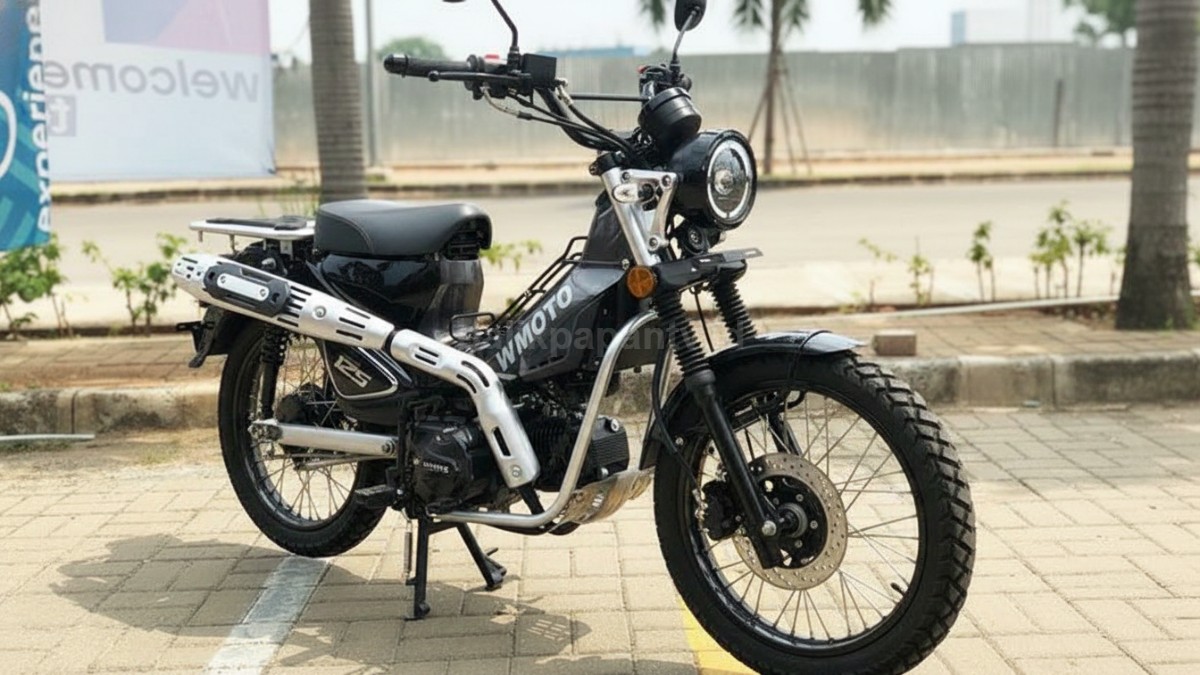 WMOTO Porter 125 tampil dengan desain petualang dan rak besar, cocok untuk angkut barang dan aktivitas harian.
