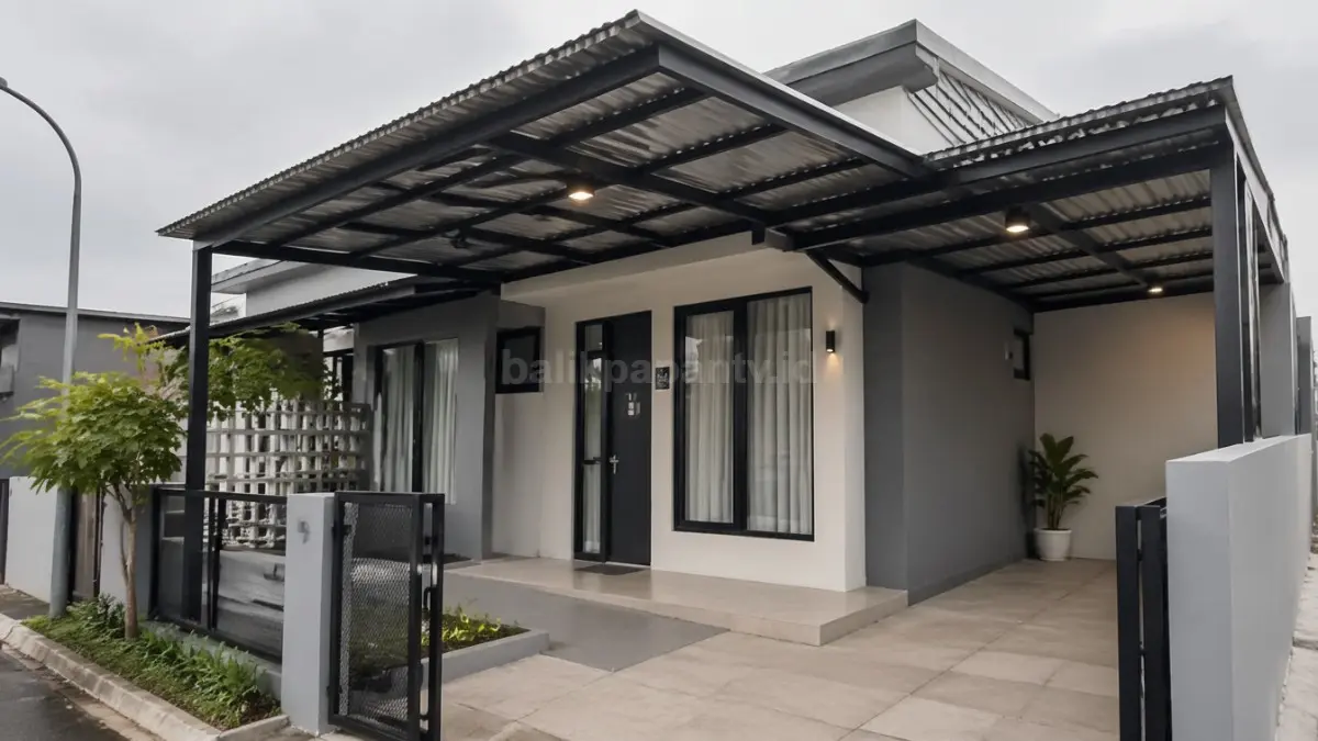 Kanopi rangka besi hollow + atap alderon.