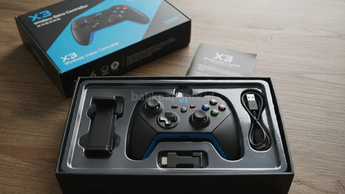 Gamepad X3 unboxing dengan isi paket lengkap termasuk jepitan ponsel