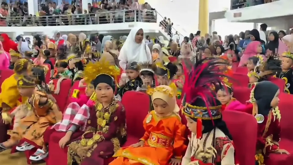 Suasana Gebyar PAUD Balikpapan di BSCC Dome dipenuhi anak-anak dengan aktivitas kreatif