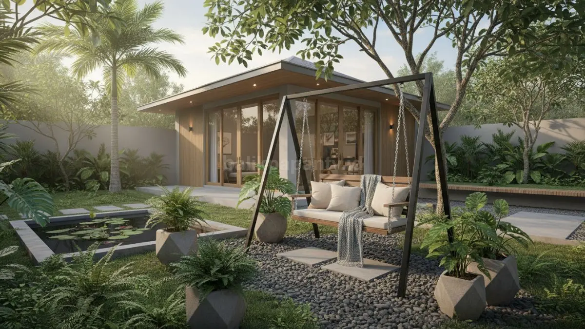 Contoh taman kecil dengan ayunan sebagai pusat perhatian
