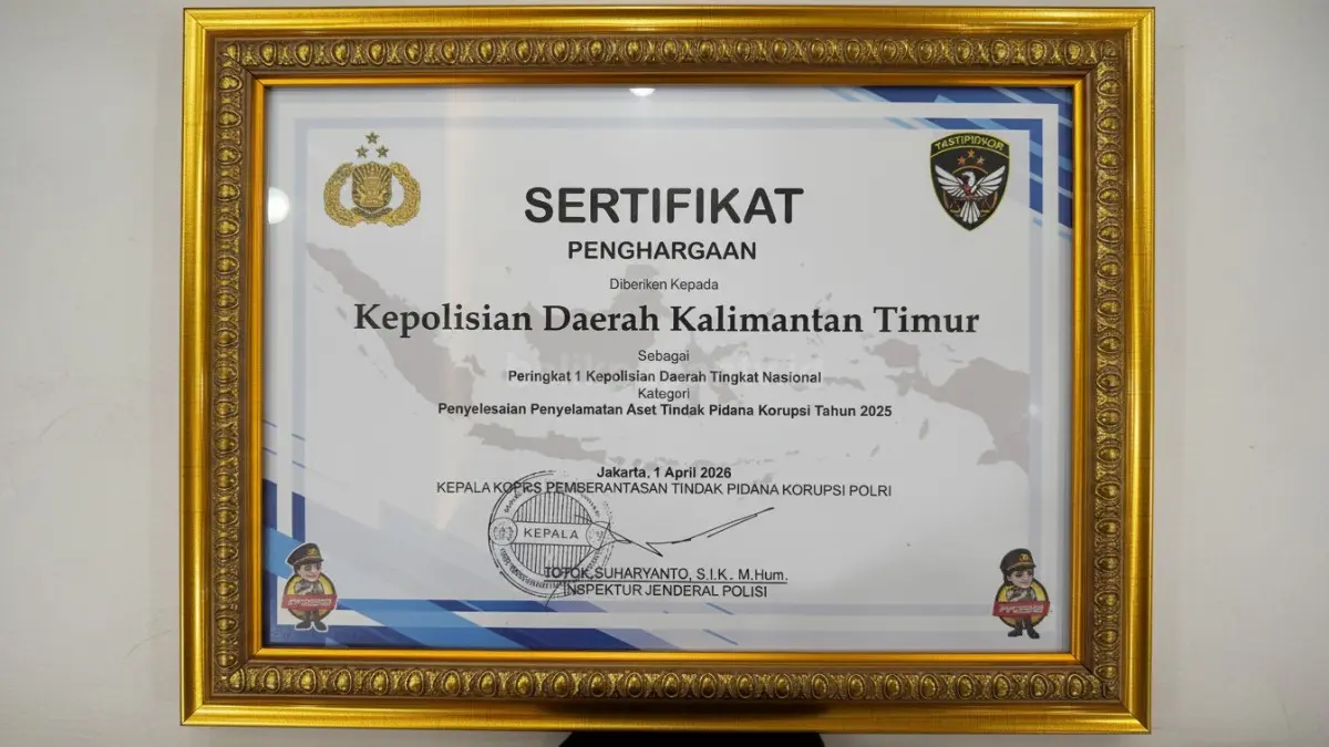 Penghargaan kepada Polda Kaltim dalam Rakernis Polri 2026