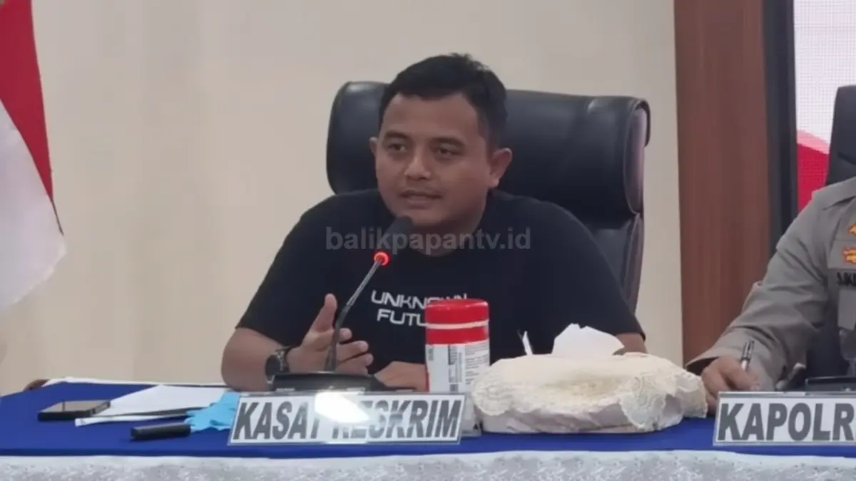 Kasat Reskrim Polresta Pati Kompol Dika Hadian Widya Wiratama benarkan laporan kasus Ponpes Ndholo Kusumo Pati sejak 2024. (YouTube/Polresta Pati)