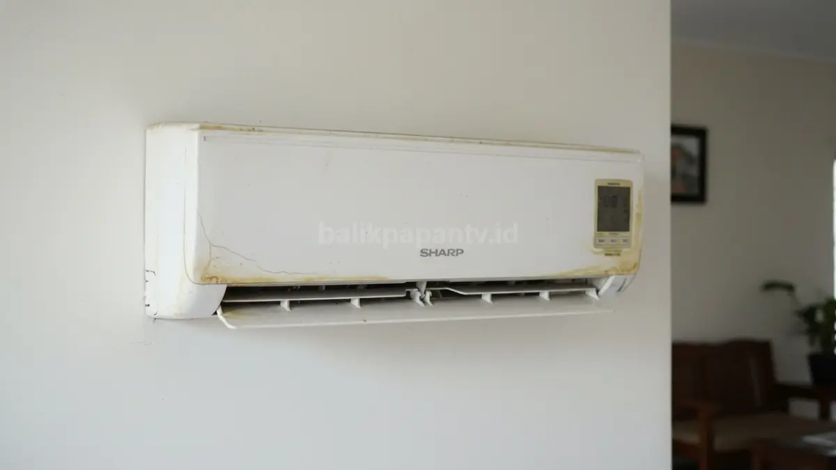 Panel LED indoor AC Sharp mulai memudar setelah penggunaan jangka panjang (BTV/Ai)