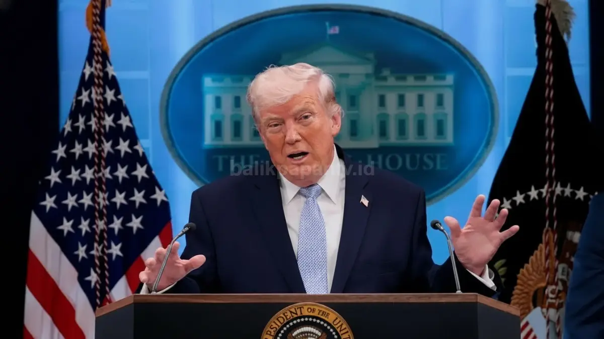 Ketegangan Selat Hormuz memanas usai Iran mengecam ancaman blokade Amerika Serikat terhadap pelabuhan Iran
