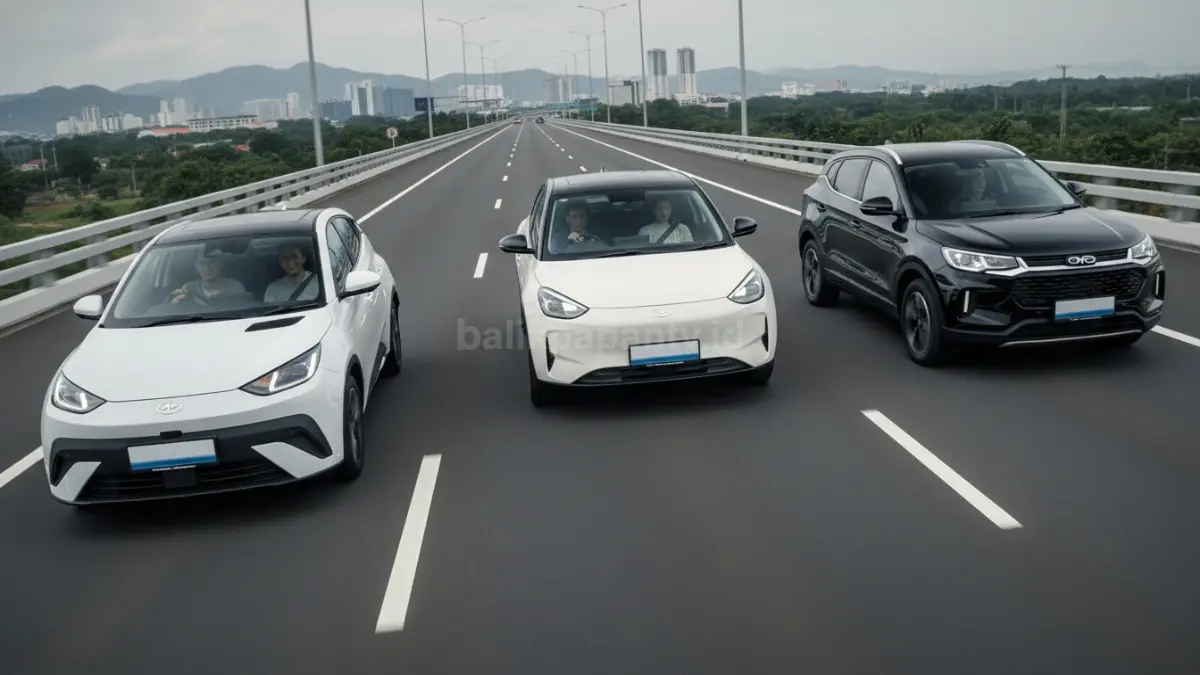 Jaecoo J5 EV, Geely EX2 Max, dan BYD Atto 1 saat komparasi mobil listrik Rp200 jutaan yang ramai dibahas, Ces! (BTV/Ai)