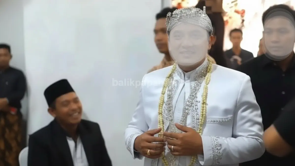 Suasana resepsi pernikahan di Garut berubah tegang saat pengantin pria diamankan aparat kepolisian.