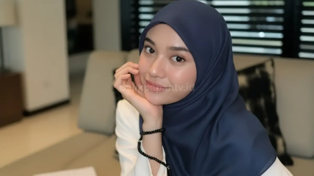 Clara Shinta  (BTV/AI) 
