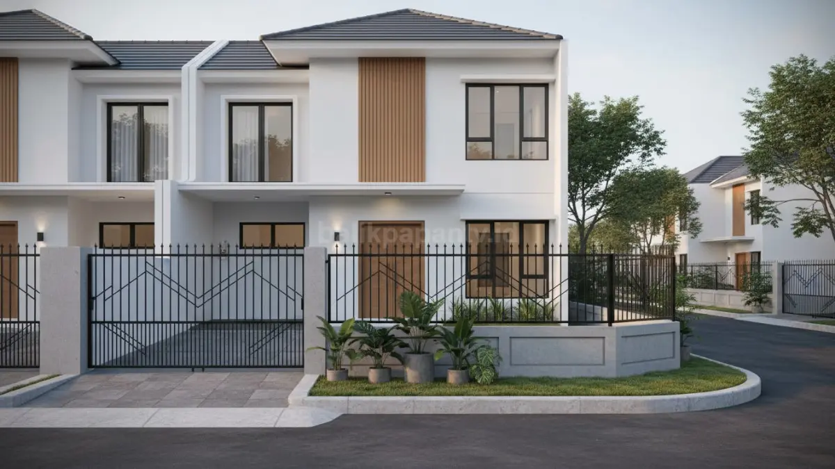 Pagar kombinasi beton dan besi ringan yang kuat, stabil, dan aman untuk perlindungan rumah. (BTV/Ai)