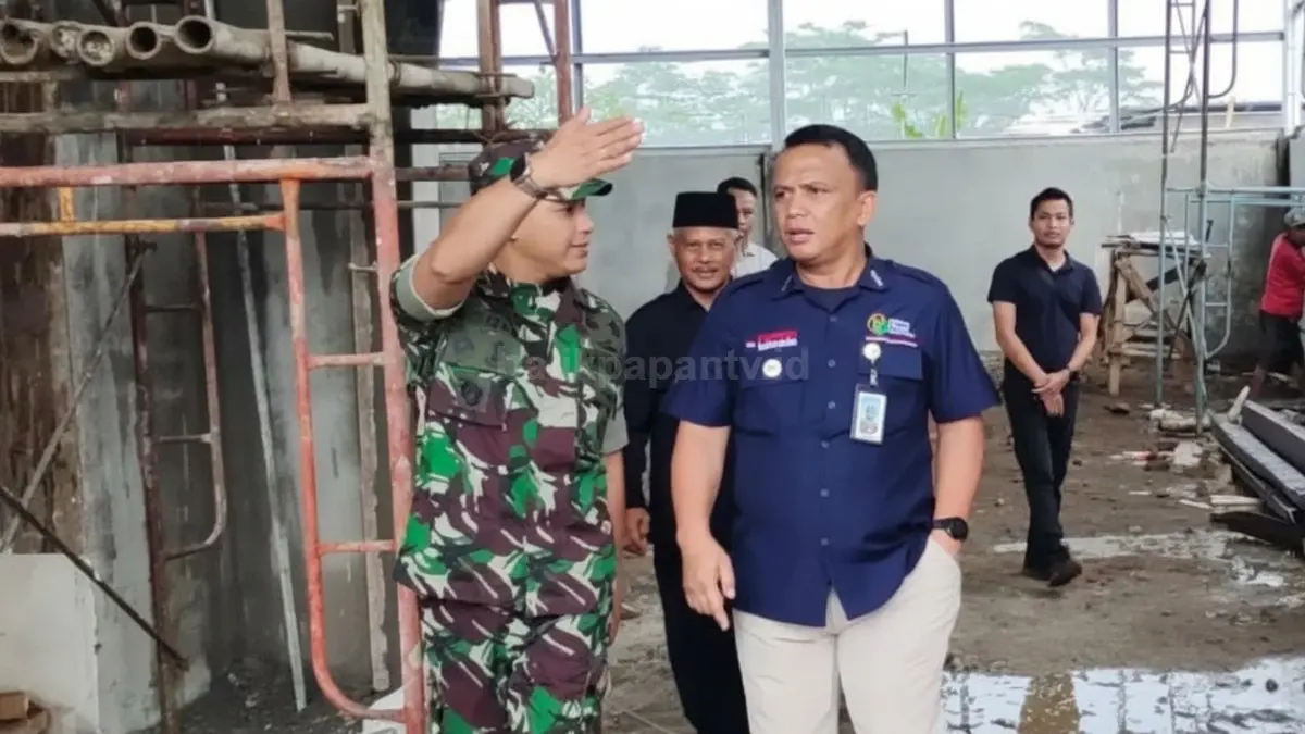 Mayjen TNI Trenggono dalam momentum transisi menuju jabatan Wakil Kepala Badan Gizi Nasional.