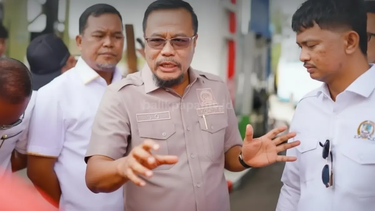Anggota DPRD Balikpapan membahas usulan pansus dan satgas untuk memperkuat pengawasan distribusi BBM subsidi.